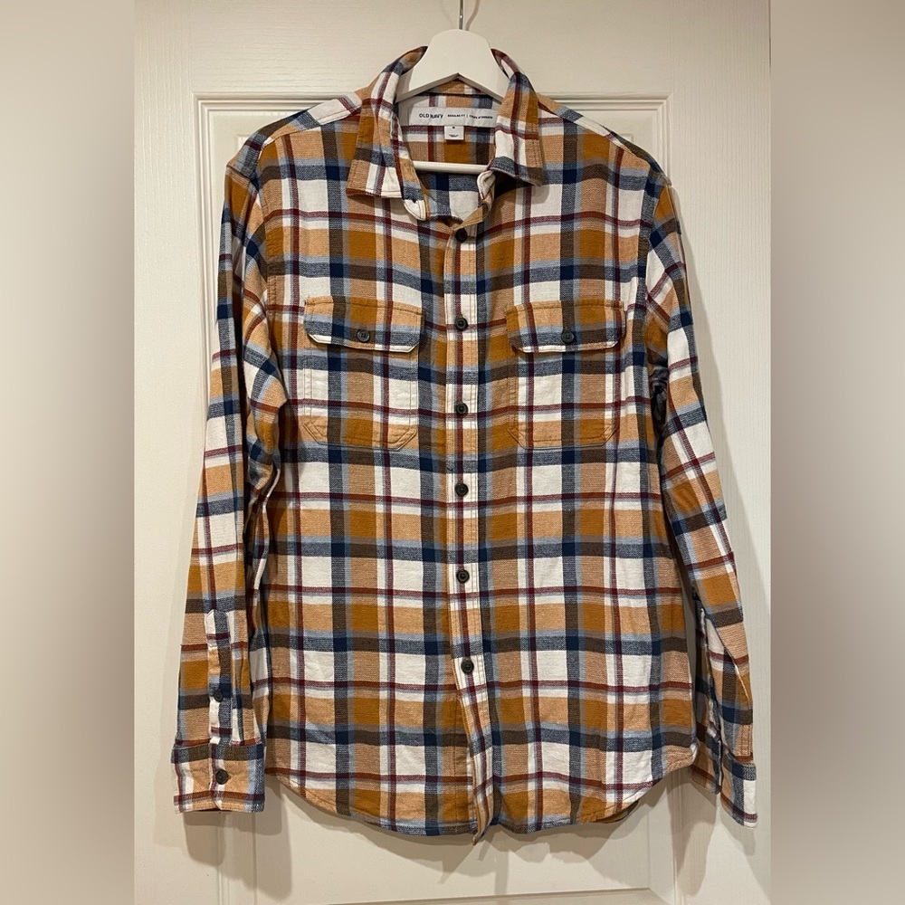 ⭐️ Old Navy Mustard Plaid Botton Down Top